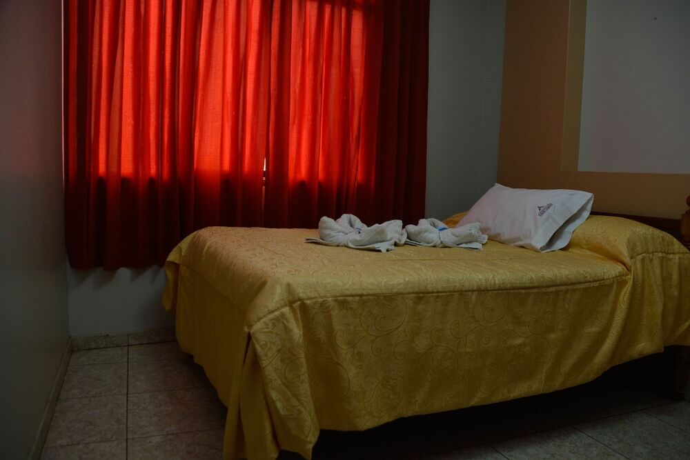Hotel Jorge Chavez Trujillo Ngoại thất bức ảnh